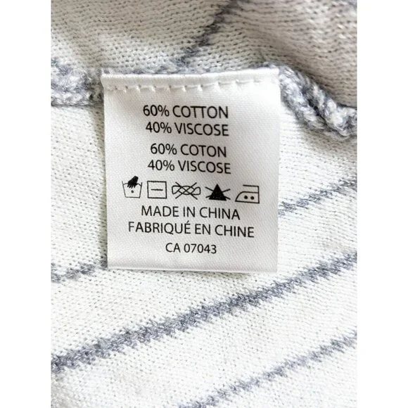 Belldini Open Front Hooded Cardigan Sweater Womens Size M Gray White Geo Print - Picture 8 of 8